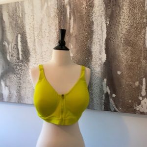 Old Navy Go-Dry Sports Bra -full support